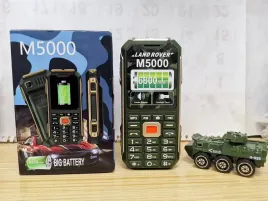 telefon-komorkowy-land-rover-m5000-osluguje-2-karty-sim-kolor-czarny