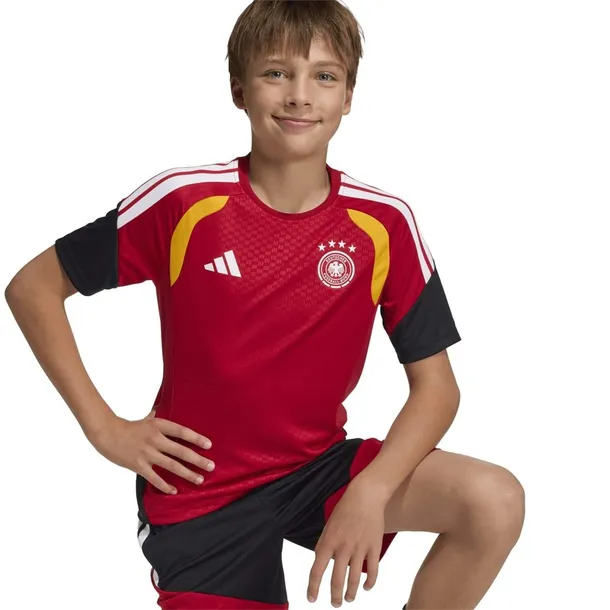 tiro-26-marka-adidas