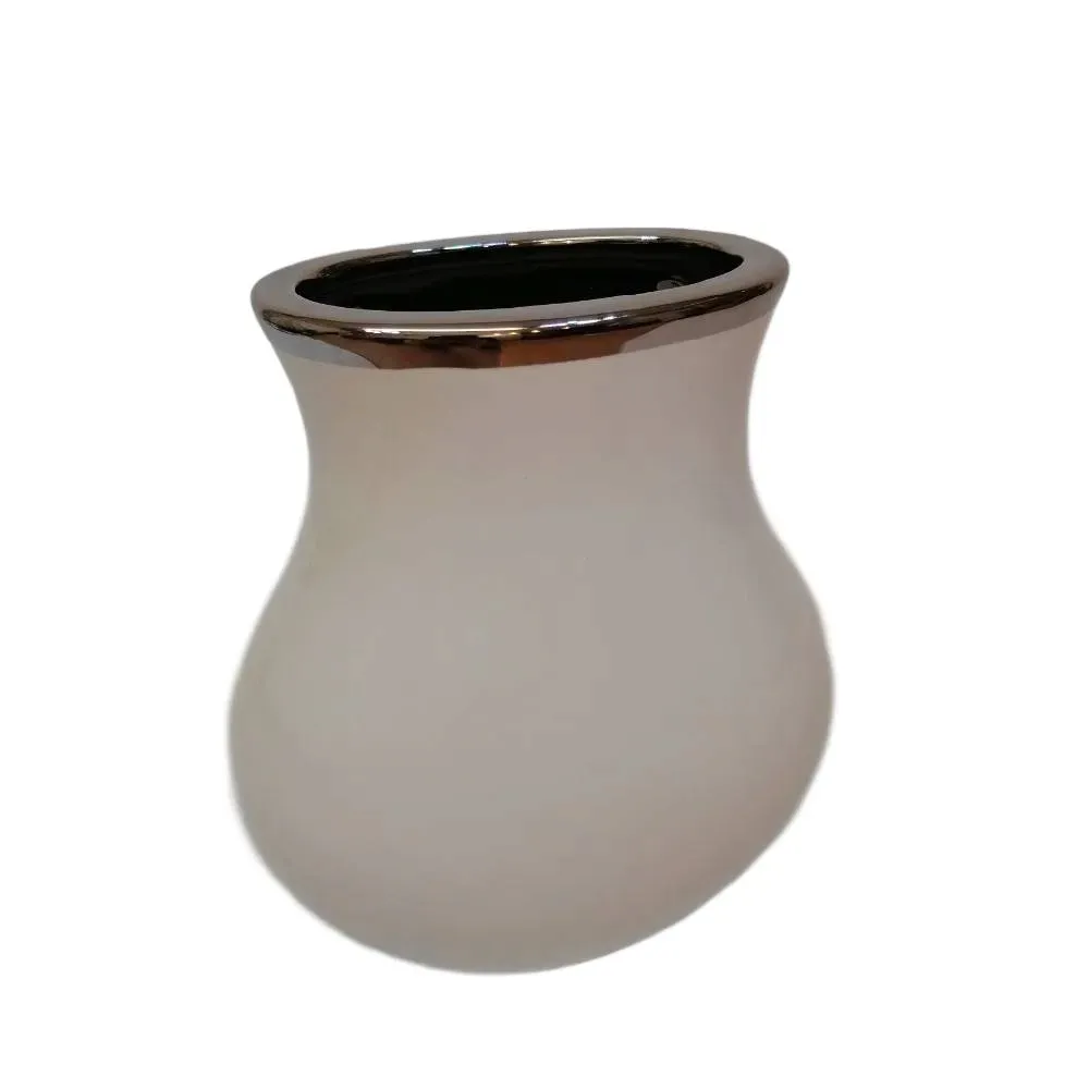 wazon-maly-ecru-20-cm