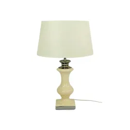 elegancka-lampa-z-kloszem-ecru-do-pokoju-sypialni-55-cm