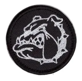 buldog-latka-naszywka-6cm