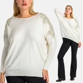 sweter-damski-z-wiskoza-luzny-dekolt-v-koralikowe-zdobienie-s-m-kremowy