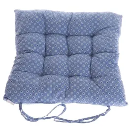 ozdobna-poduszka-na-krzeslo-patchwork-niebieska-w-kwiatki