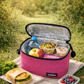 torba-termiczna-turystyczna-piknikowa-na-ramie-na-lunch-mala-rozowa