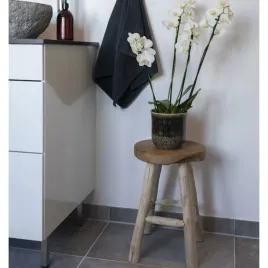stolek-house-nordic-badia-z-litego-drewna-tekowego-taboret