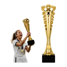 puchar-zloty-plastikowy-z-grawerem-tabliczka-i-emblemat-gratis-or-355-cm