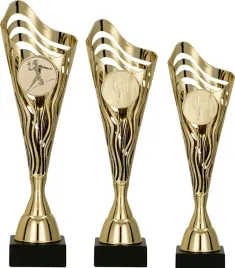 komplet-pucharow-zestaw-i-iii-miejsce-35-34-33cm-grawer-i-emblemat-gratis
