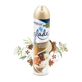 odswiezacz-powietrza-glade-brise-w-sprayu-drzewo-sandalowe-jasmin-300-ml