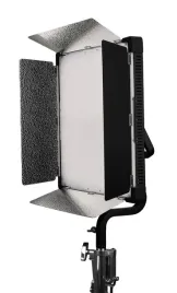 lampa-led-yongnuo-p360-pro-max-rgb-wb-2000-k-10000-k