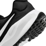 nike-revolution-7-zapiecie-sznurowane