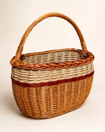 wiklinowy-kosz-na-zakupy-i-grzyby