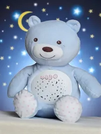 pluszowy-mis-usypiacz-projektor-gwiazd-muzyczna-lampka-nocna-i-melodie-blue