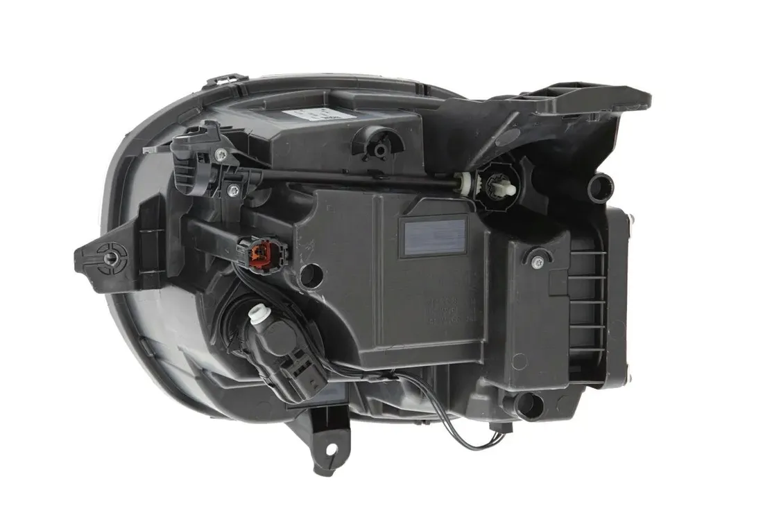 reflektor-swiatel-przednich-val451012