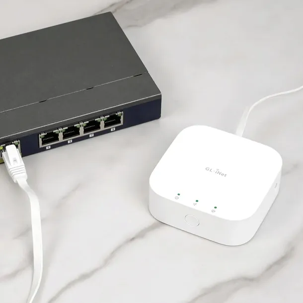 kompaktowa-bramka-iot-thread-border-gl-inet-gl-s20-stan-nowy