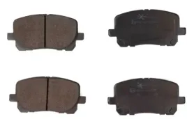 klocki-ham-toyota-p-avensis-verso-01-05-20d4d