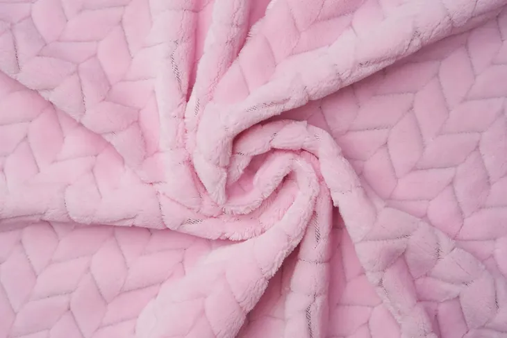 polar-minky-pattern-350g-blushing-bride