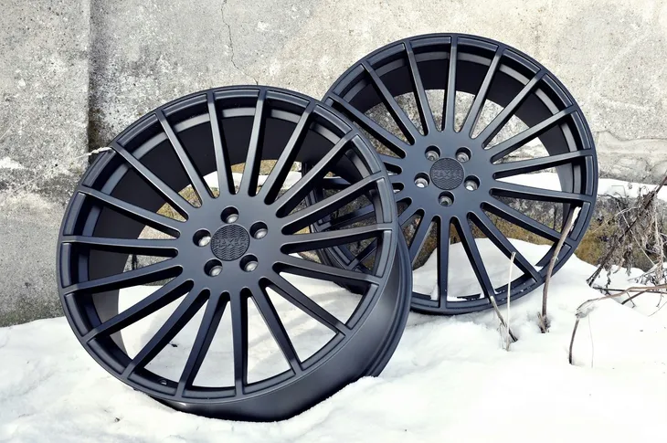 felgi-22-bmw-serii-1-e81-e82-e87-e88-f20-serii-3-e36-e46-e90-e91-waga-z-opakowaniem-120-kg