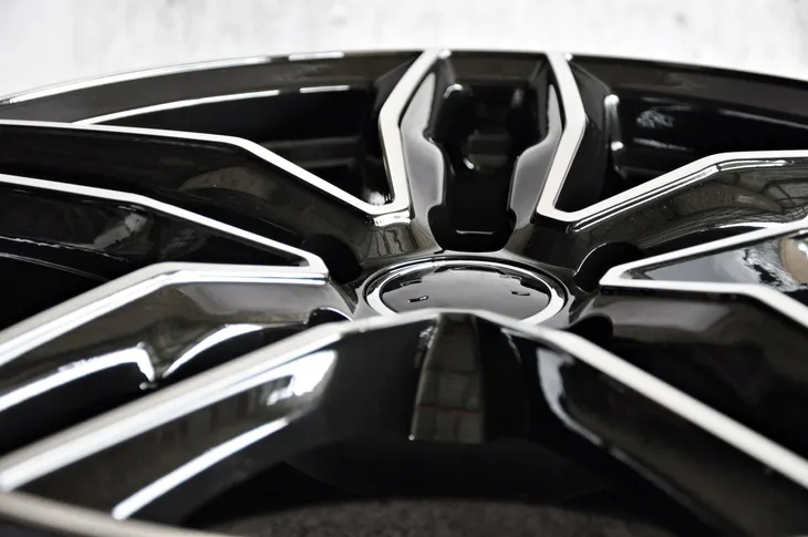 felgi-17-audi-e-tron-rozstaw-srub-5x112