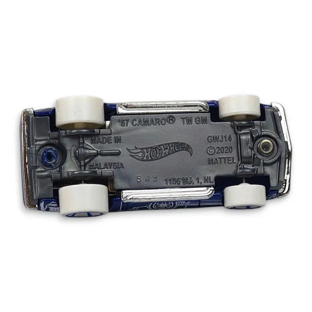 hot-wheels-67-camaro-luzak-bohater-hot-wheels