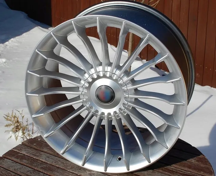 felgi-18-bmw-serii-1-e81-e82-e87-e88-f20-serii-3-e36-e46-e90-e91-model-273
