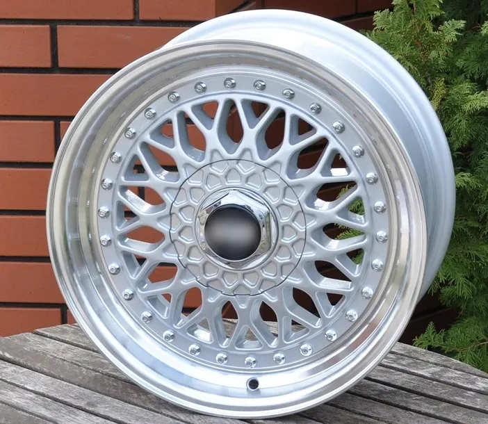 felgi-16-volvo-850-91-93-liczba-felg-w-ofercie-4-szt