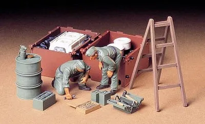 1-35-tamiya-35180-german-tank-engine-maintenance-crew-set-stan-opakowania-oryginalne