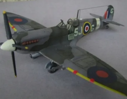 1-72-spitfire-mk-ix-skala-skala-1-72