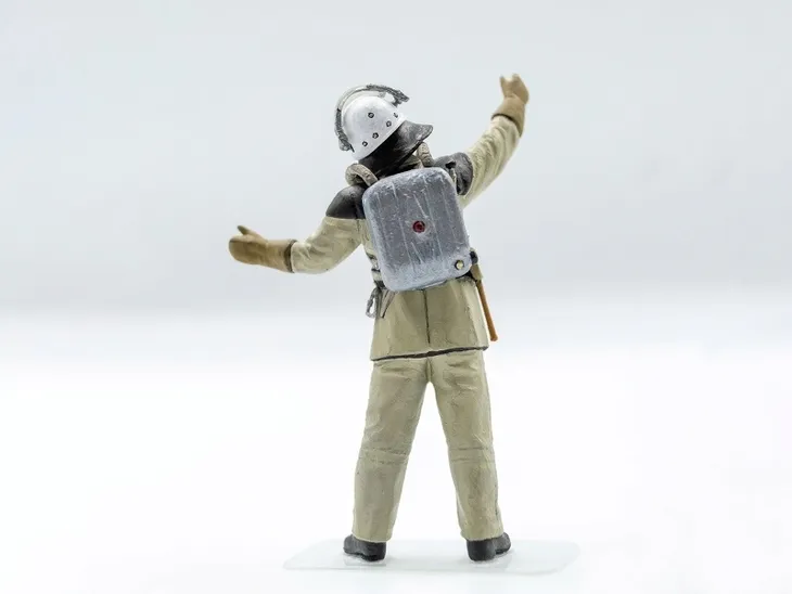 soviet-firemen-1980s-4-figures-1-35-strazacy-wiek-14-lat