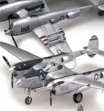 academy-12282-p-38-e-j-l-lighting-1-48-marka-academy