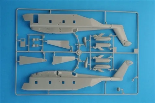 1-72-mh-53e-sea-dragon-marka-italeri