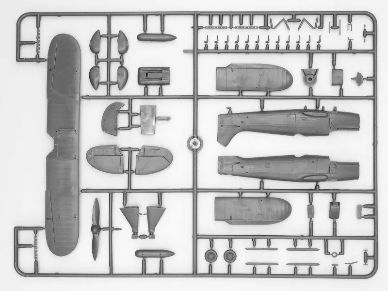 heinkel-he-51b-2-german-floatplane-fighter-1-72