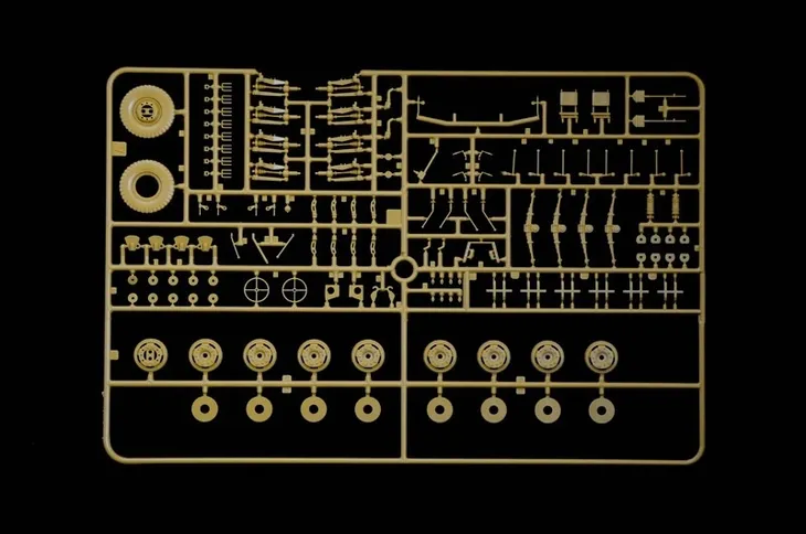 1-35-sd-kfz-234-2-puma-skala-skala-1-35