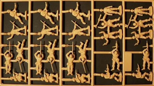 1-72-ww2-british-paratroopers-red-devils
