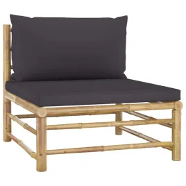 srodkowa-sofa-ogrodowa-z-ciemnoszarymi-poduszkami-bambusowa