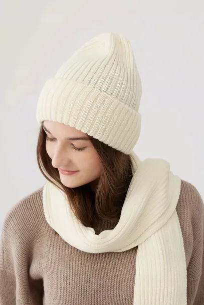 Komplet damski Ander czapka i szal 100% wełna merino DAILY ECRU 58