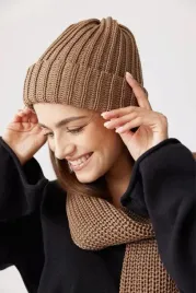 czapka-unisex-ander-zimowa-damska-meska-welna-merino-sophie-camel-58