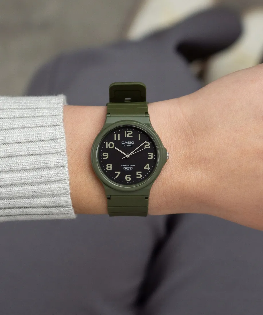 zegarek-casio-classic-stan-nowy