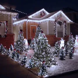 kurtyna-swietlna-zewnetrzna-sople-300-led-bialy-zimny-1500-cm-sieciowe