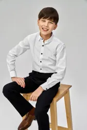 biala-koszula-chlopieca-wzor-granatowe-kropki-122