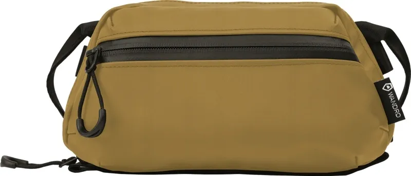 wandrd-tech-bag-medium-dallol-yellow