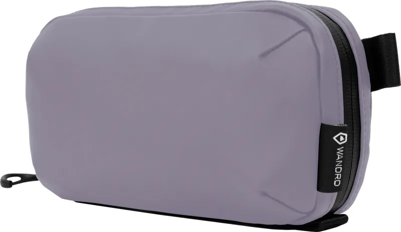 wandrd-tech-bag-small-uyuni-purple-stan-nowy