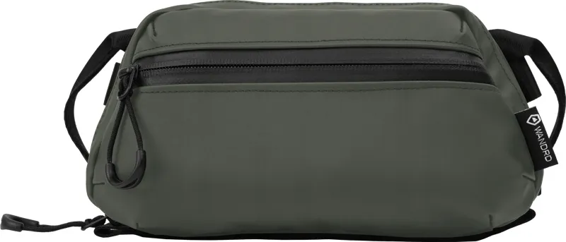 wandrd-tech-bag-medium-wasatch-green
