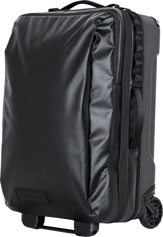 wandrd-transit-carry-on-roller-bag