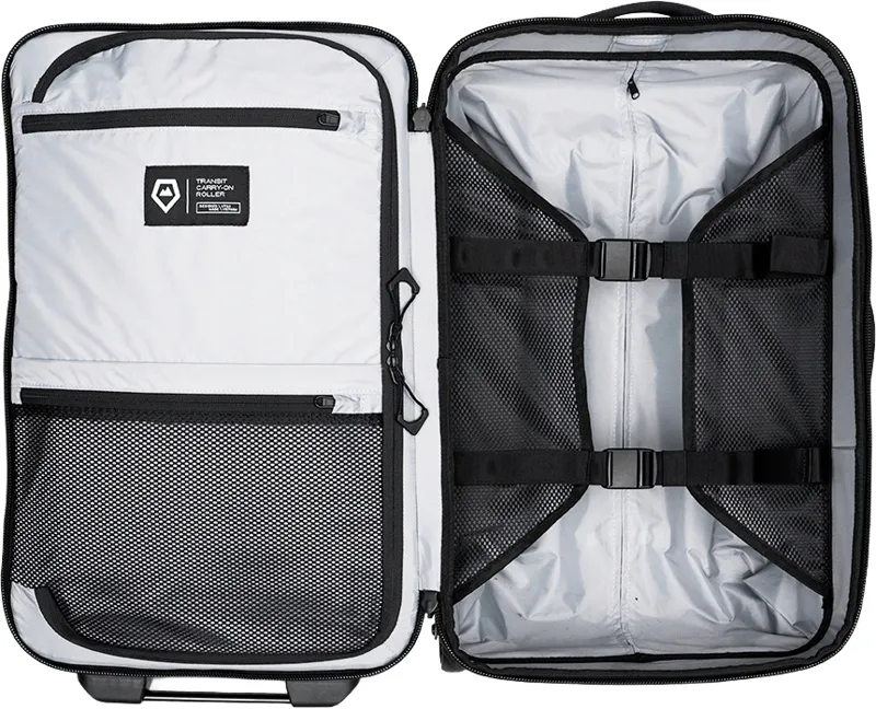 wandrd-transit-carry-on-roller-bag