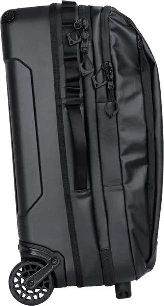 wandrd-transit-carry-on-roller-bag-wielkosc-kabinowa