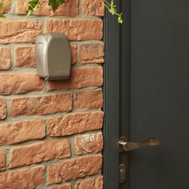 master-lock-key-safe-security-access-mount-5415eurd