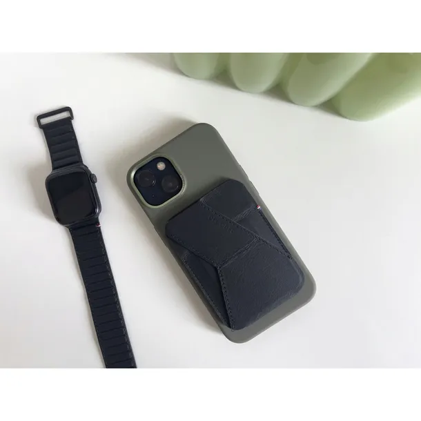 decoded-antimicrobial-silicone-backcover-iphone-14-plus-olive