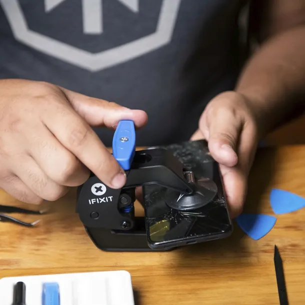 uchwyt-ifixit-anti-clamp