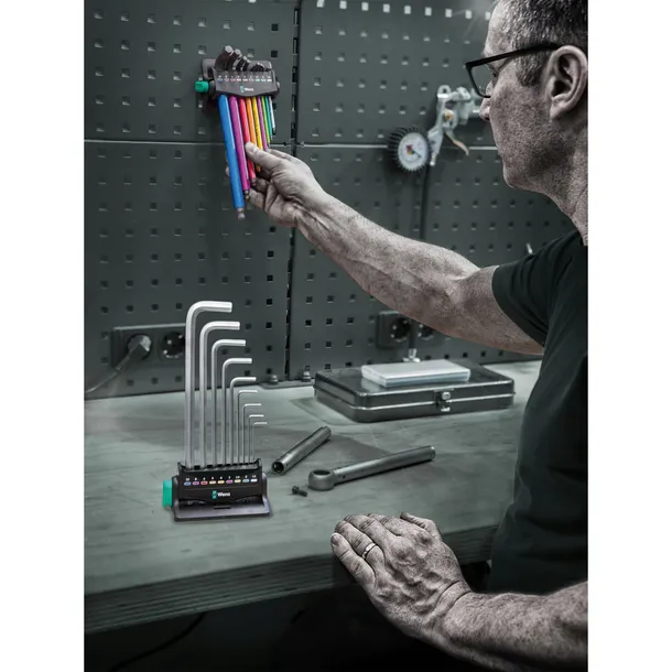 wera-950-9-hex-plus-multicolour-3-angle-wrench-set