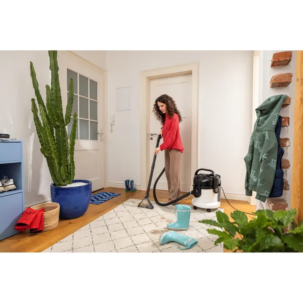karcher-se-4-spray-extraction-cleaner